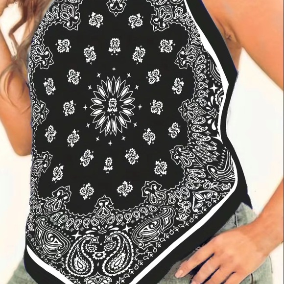 Black & White Bandana Top. - Picture 4 of 4